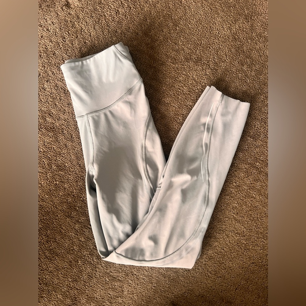 Lululemon reflective 25” leggings